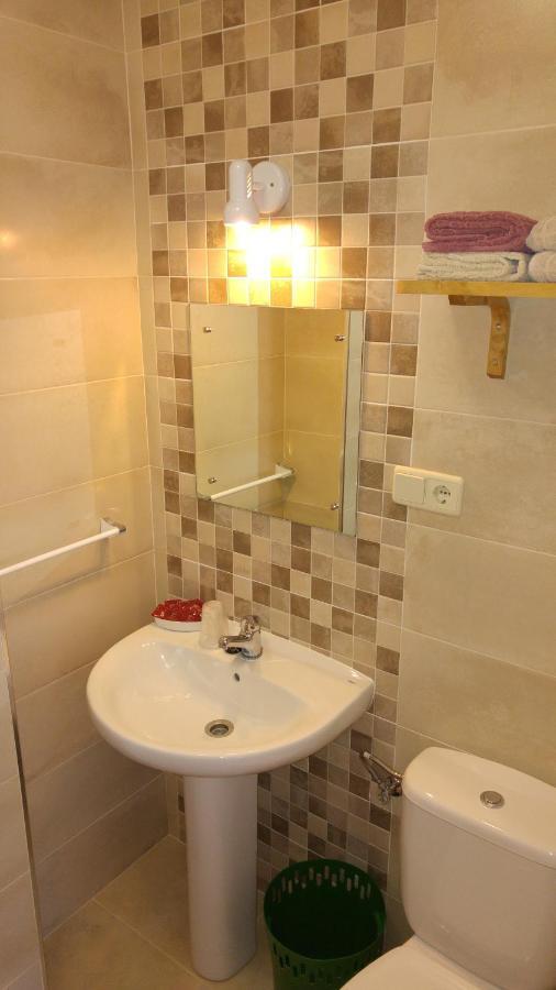 Hostal El Peregrino La Portela de Valcarce Buitenkant foto